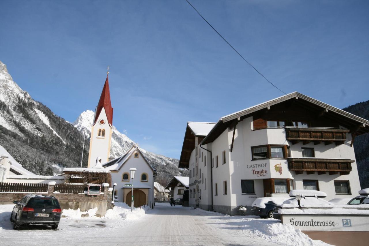 Hotel Traube Pettneu am Arlberg Extérieur photo