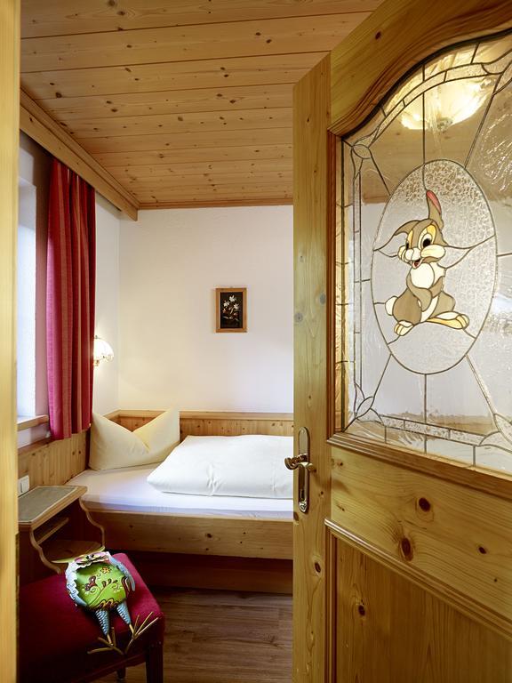 Hotel Traube Pettneu am Arlberg Chambre photo