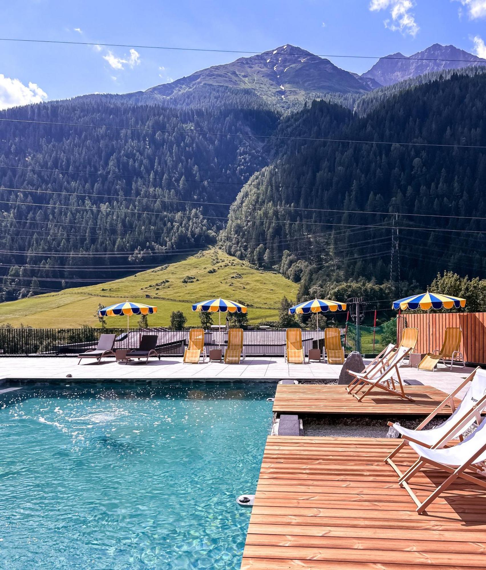 Hotel Traube Pettneu am Arlberg Extérieur photo